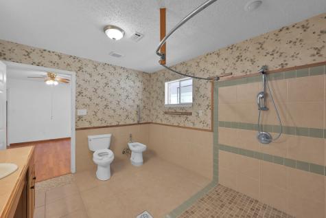 121 Magnolia Boulevard New Caney TX 77357