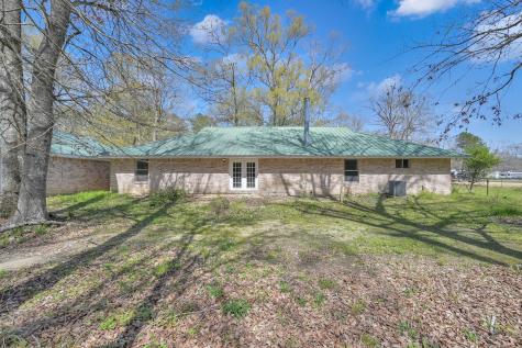121 Magnolia Boulevard New Caney TX 77357