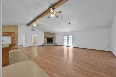 121 Magnolia Boulevard New Caney TX 77357