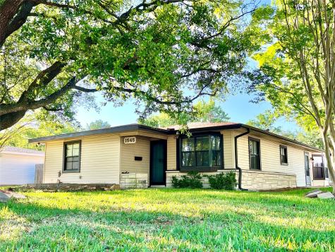 1545 16th Avenue N Texas City TX 77590