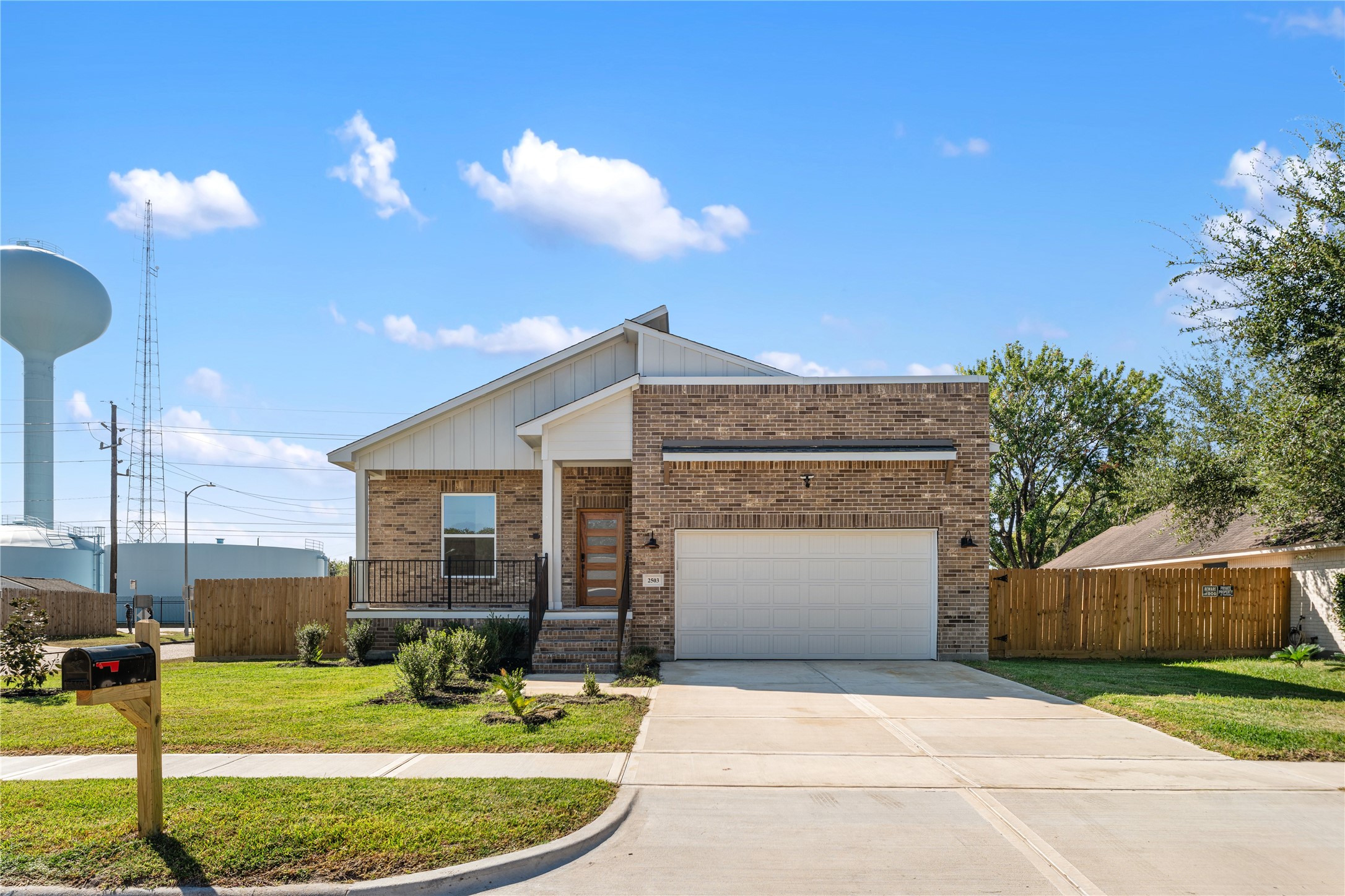 2503 Hazyknoll Lane Houston TX 77067