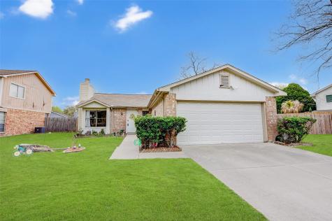 5043 Kleinway Drive Houston TX 77066