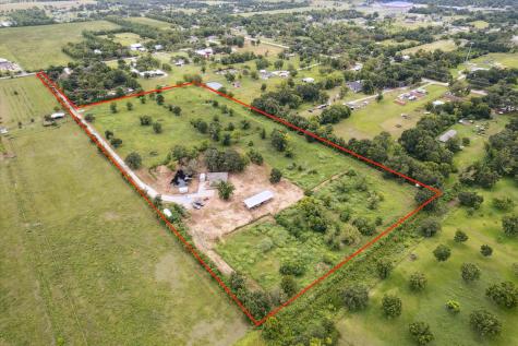 1711 County Road 284 Alvin TX 77511