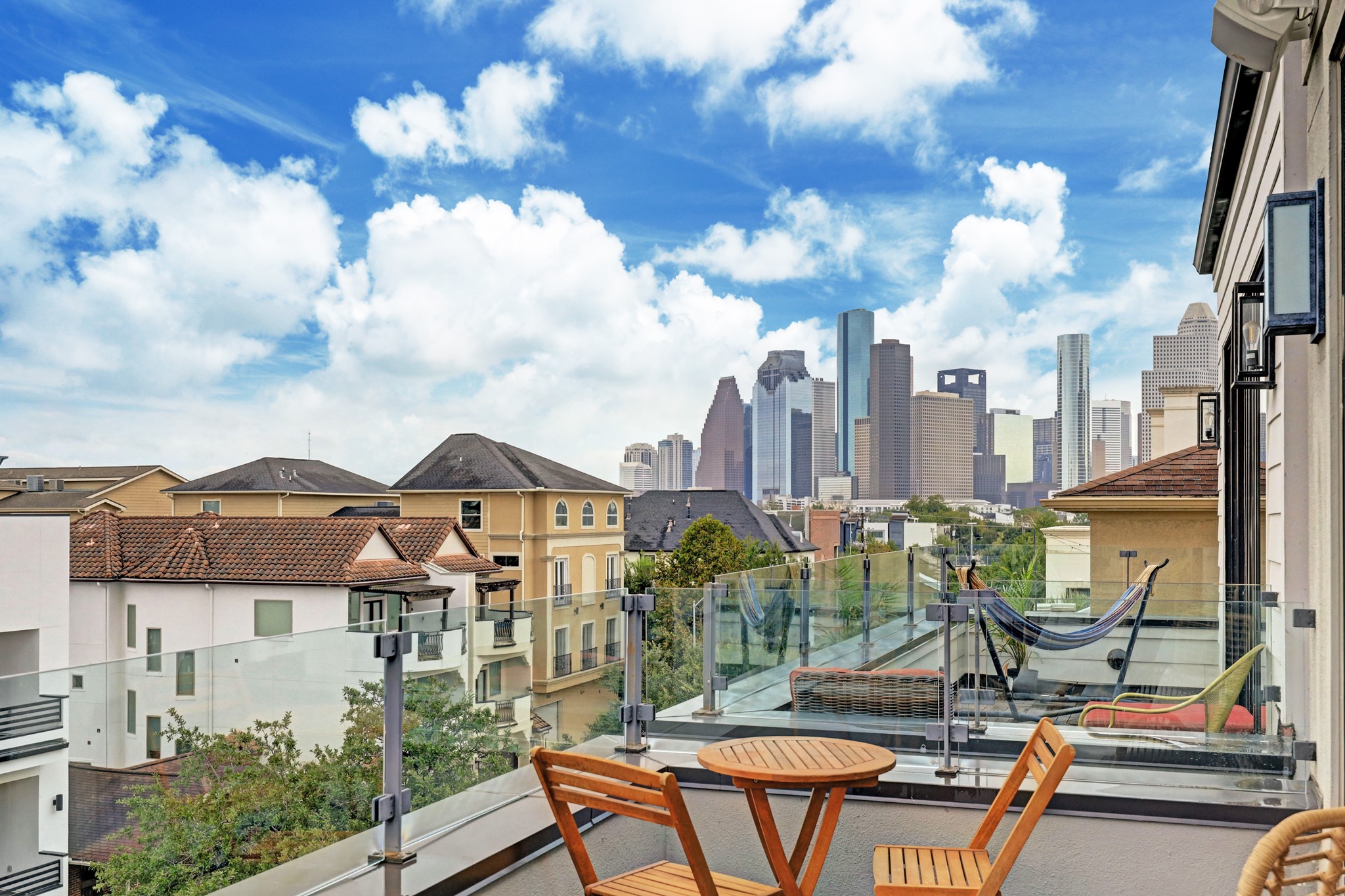 413 W Bell Street Houston TX 77019