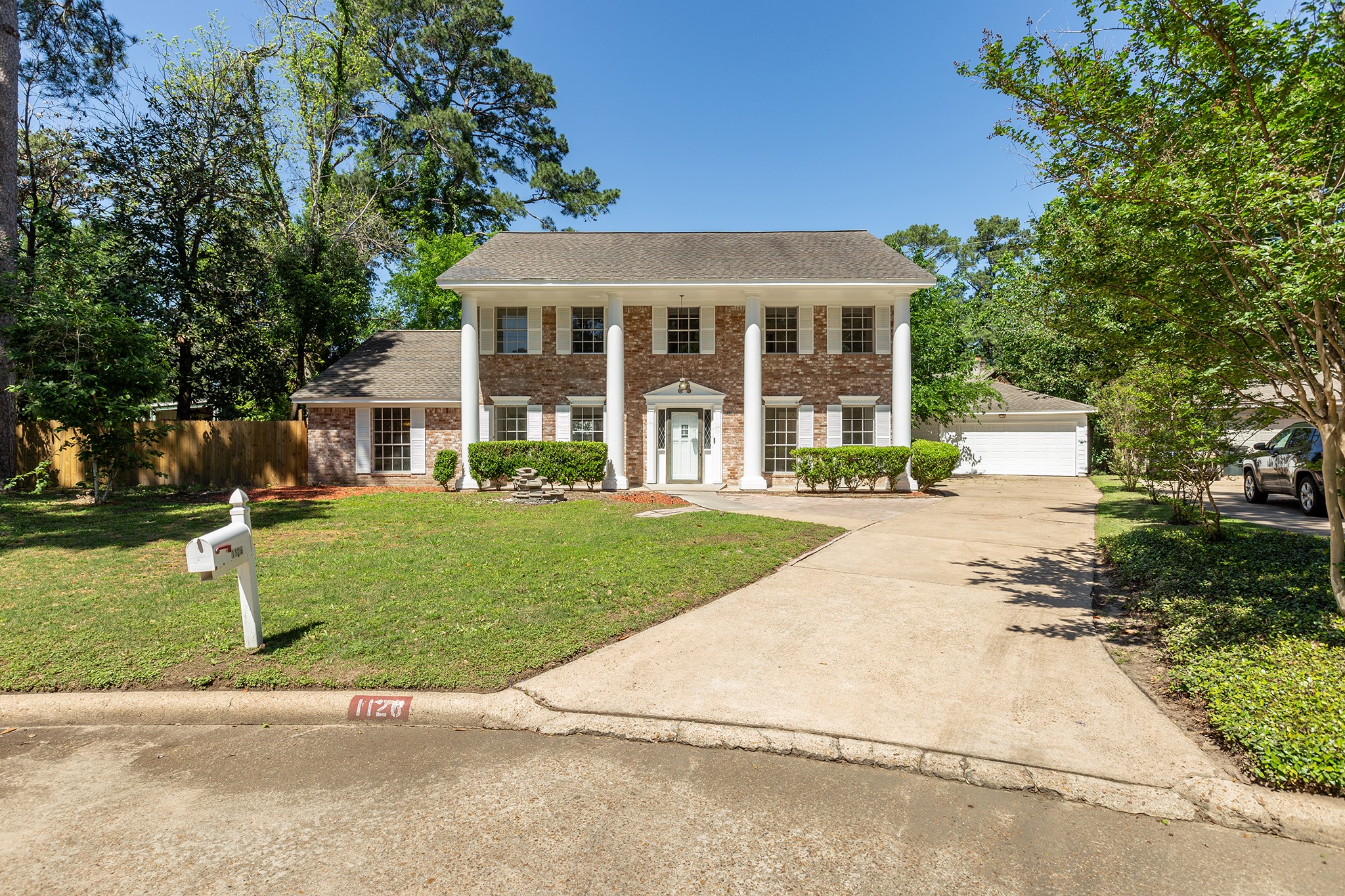 1126 Manatee Lane Houston TX 77090