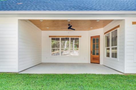 120 Boxwood Lane N Brookeland TX 75931
