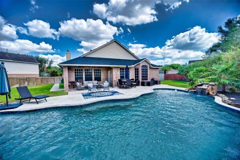 4810 Lakefront Terrace Court Pearland TX 77584-1814