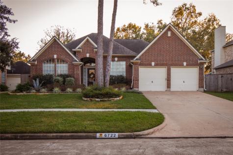 6722 Knoll Park Drive Sugar Land TX 77479