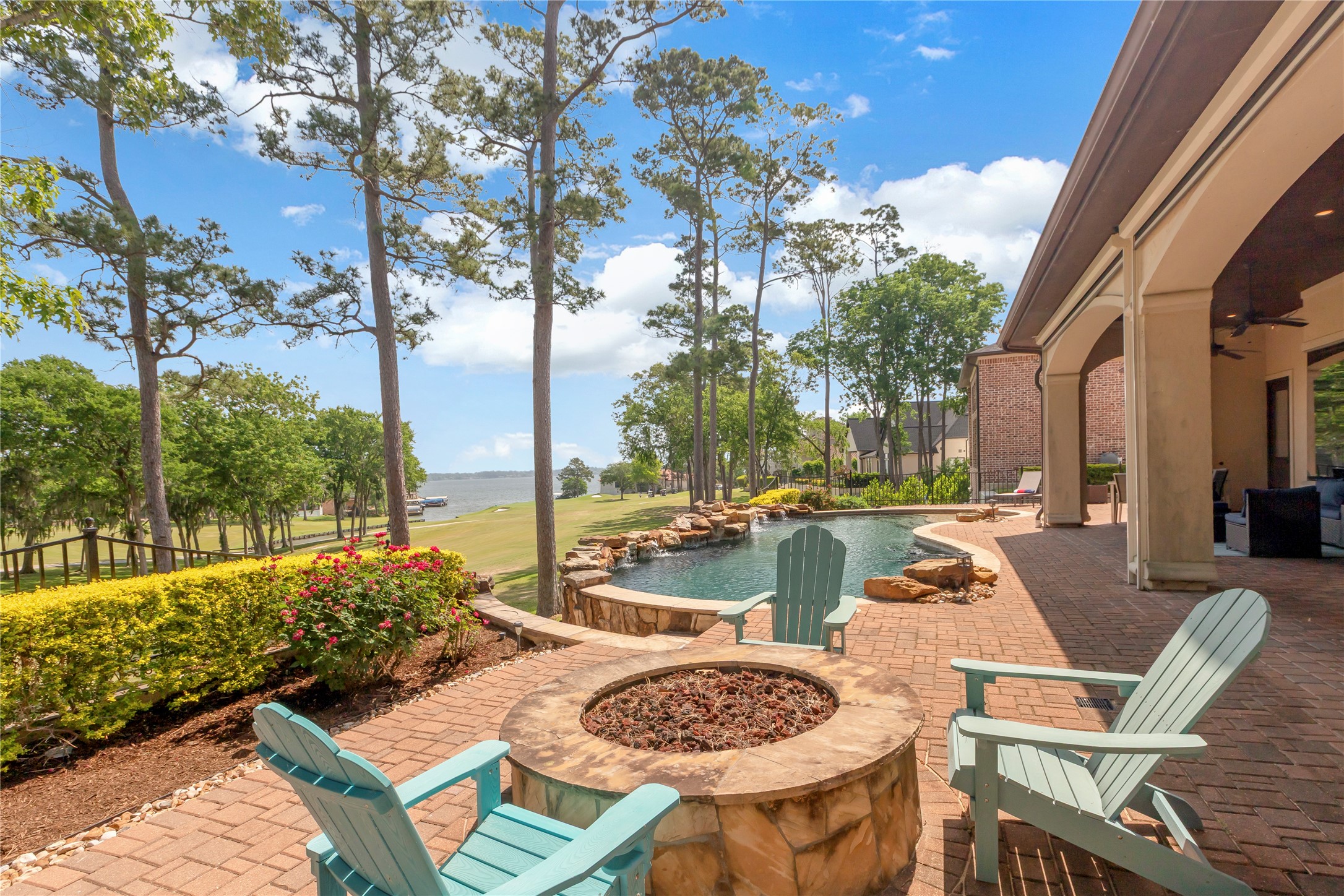 67 Promenade Street N Montgomery TX 77356