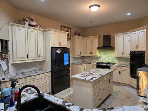 422 Old Orchard Drive Dickinson TX 77539