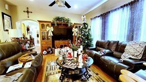 422 Old Orchard Drive Dickinson TX 77539