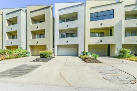 5222 Lillian Street Houston TX 77007