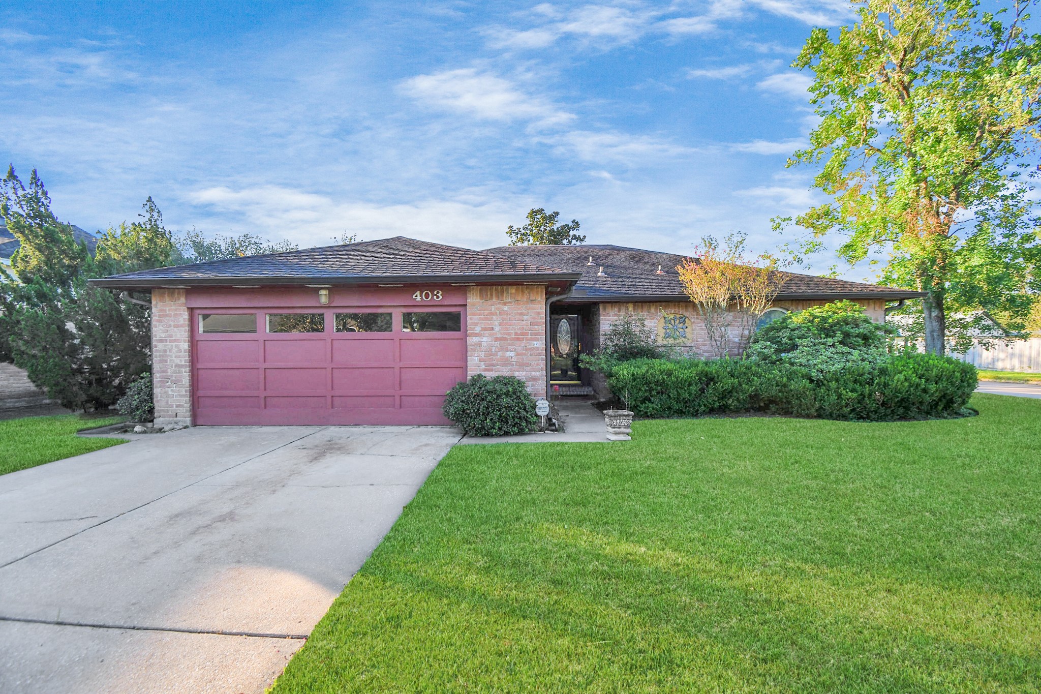 403 Westwood Drive Friendswood TX 77546