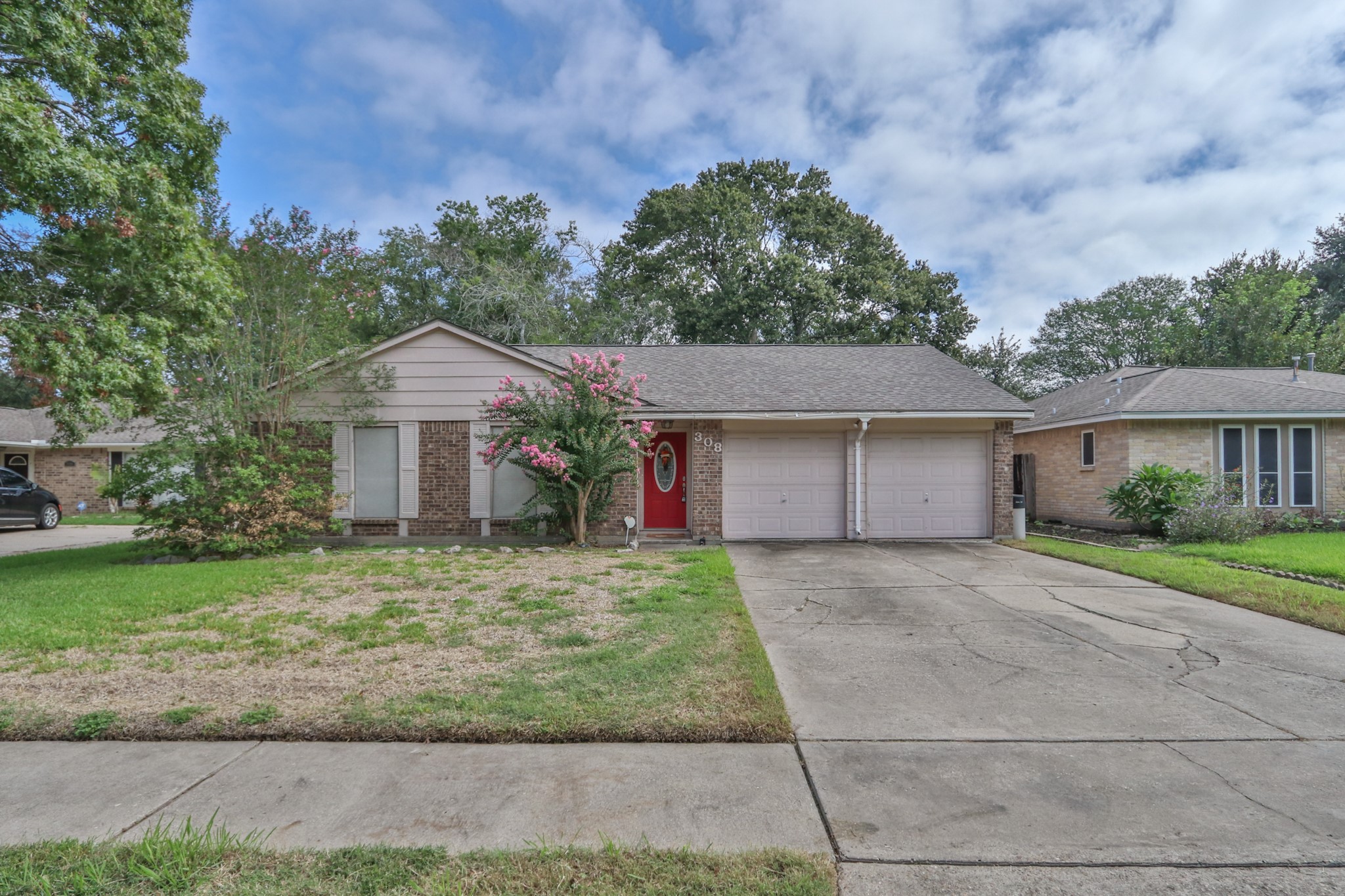 308 Knoll Forest Drive League City TX 77573