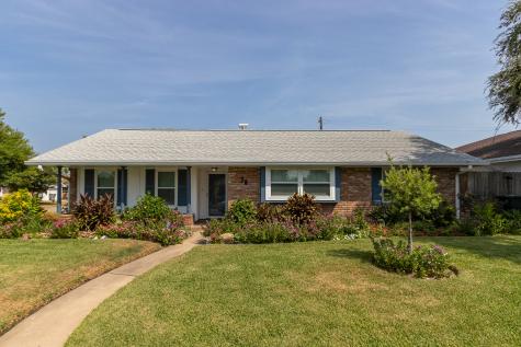 38 Willow Lane Galveston TX 77551