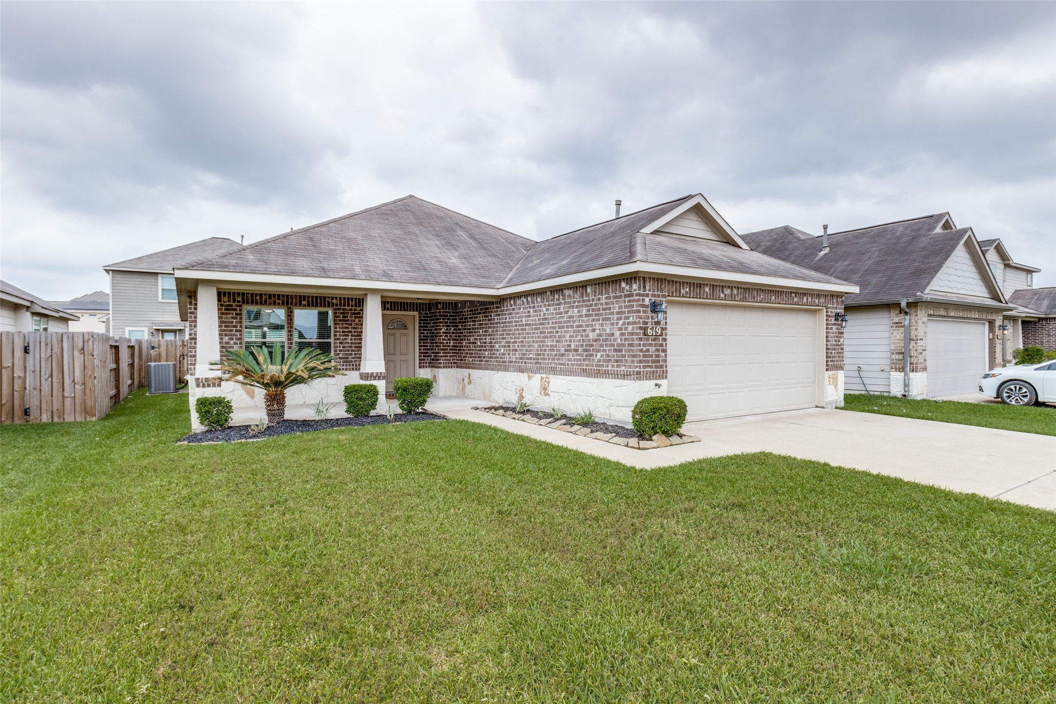 619 Palo Alto Court Rosharon TX 77583