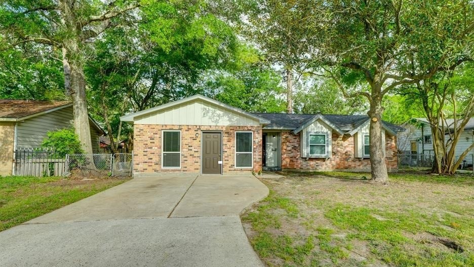 11214 Ribstone Drive Houston TX 77016
