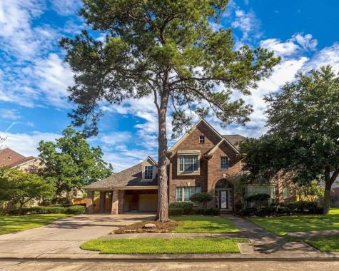 2807 Harvest Hill Drive Friendswood TX 77546