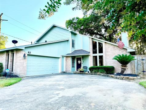 62 S Bachelor Button Street Lake Jackson TX 77566
