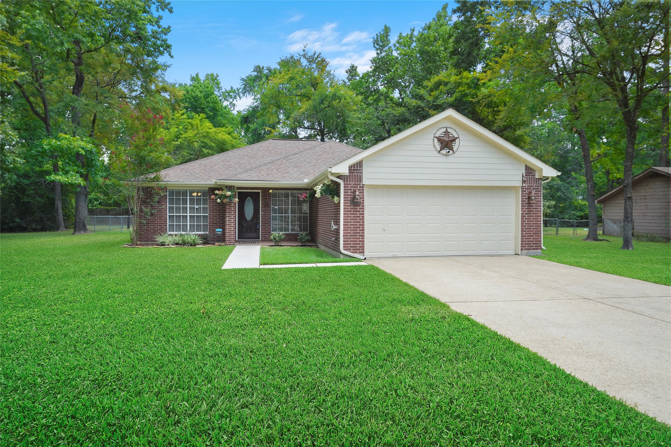 7302 Ramblewood Drive Magnolia TX 77354