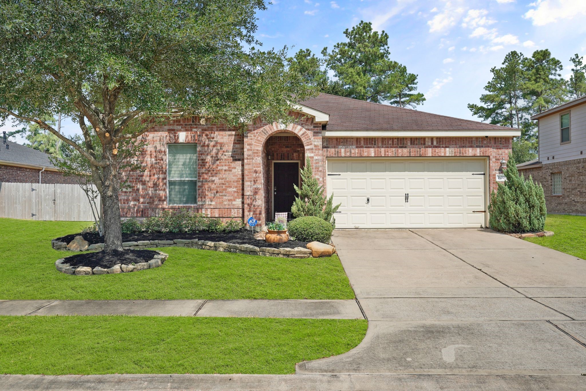 16318 Stable Manor Lane Cypress TX 77429