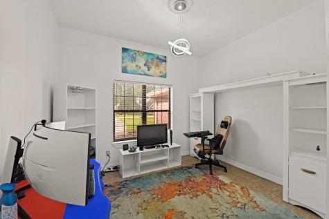 199 Holly Lane New Caney TX 77357