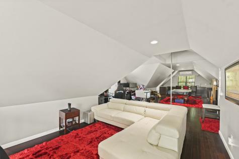 199 Holly Lane New Caney TX 77357