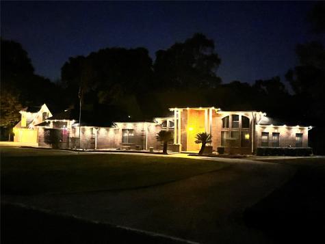 199 Holly Lane New Caney TX 77357