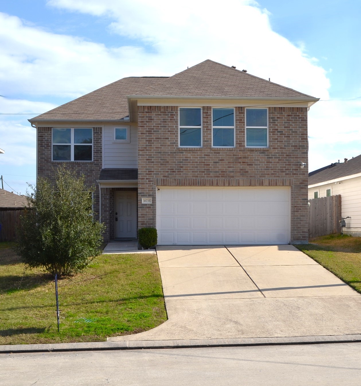 16735 Warbler Drive Conroe TX 77385