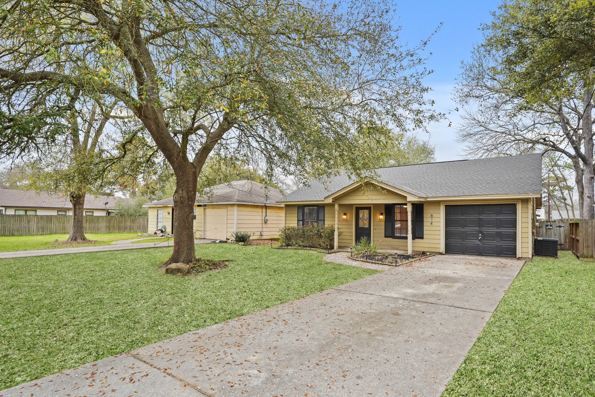 614 Percival Street Tomball TX 77375