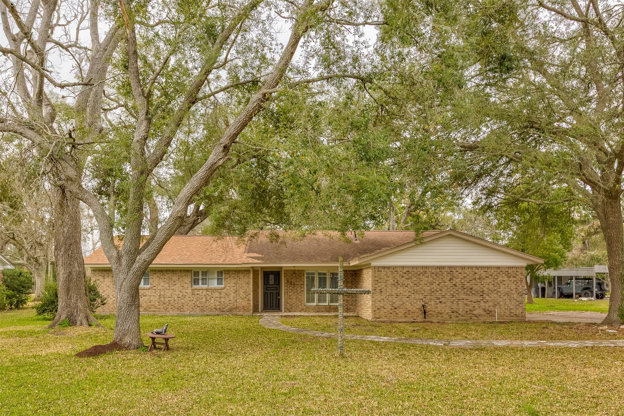 111 Sleepy Hollow Drive Lake Jackson TX 77566