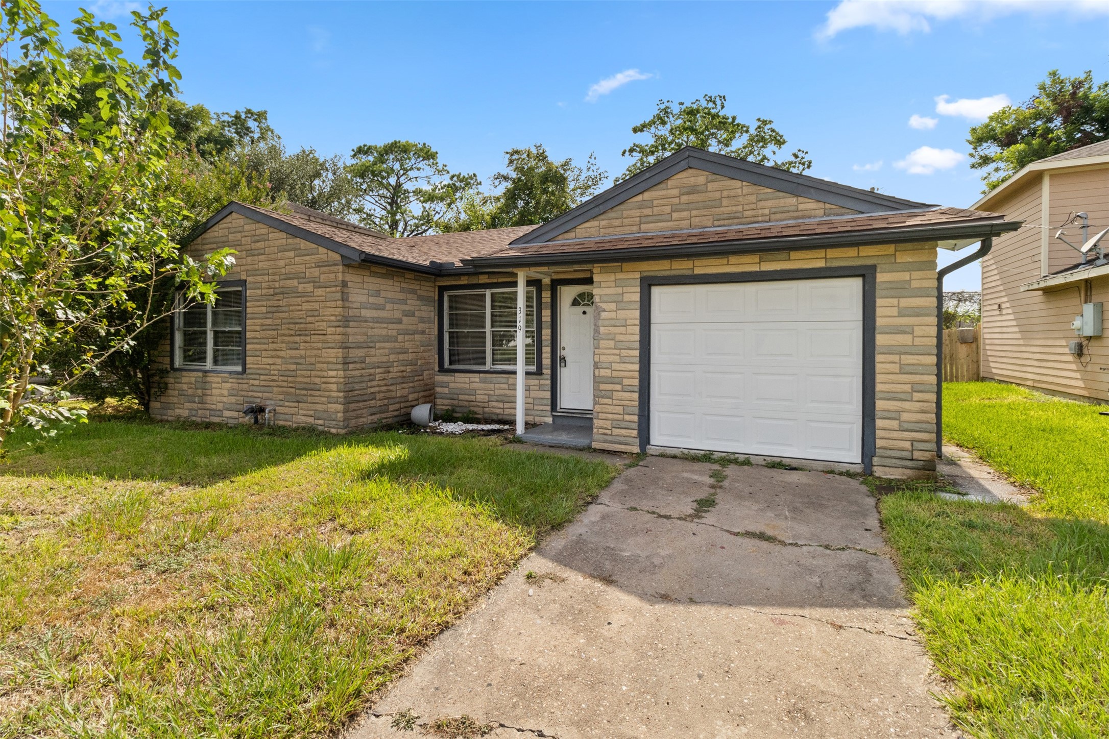 319 N Fulton Street Texas City TX 77591