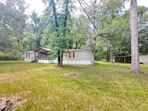 50 County Road 2612 Dayton TX 77535