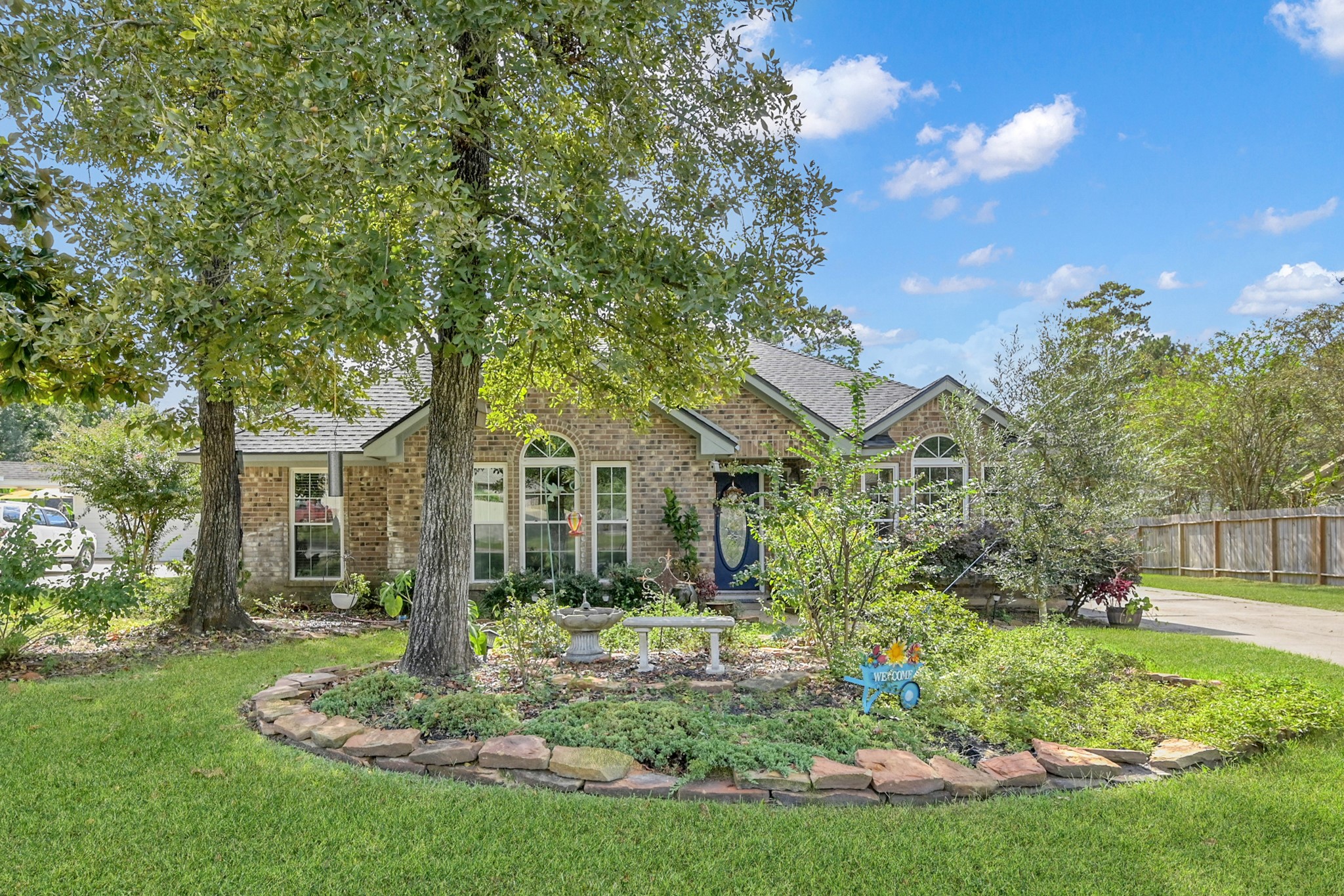 818 Woodland Lane Conroe TX 77302