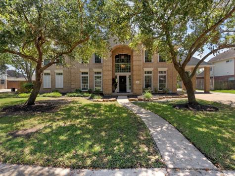 1922 Skip Rock Street Friendswood TX 77546
