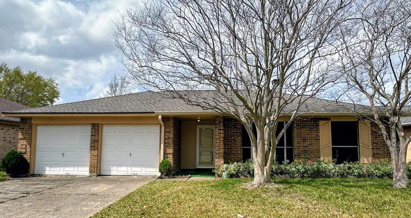 1331 Castle Glen Drive Houston TX 77015