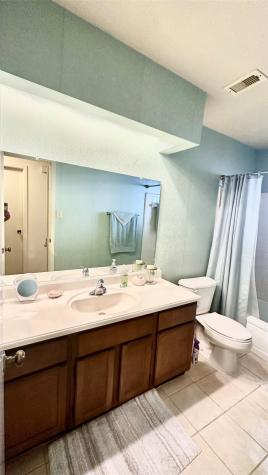 1331 Castle Glen Drive Houston TX 77015