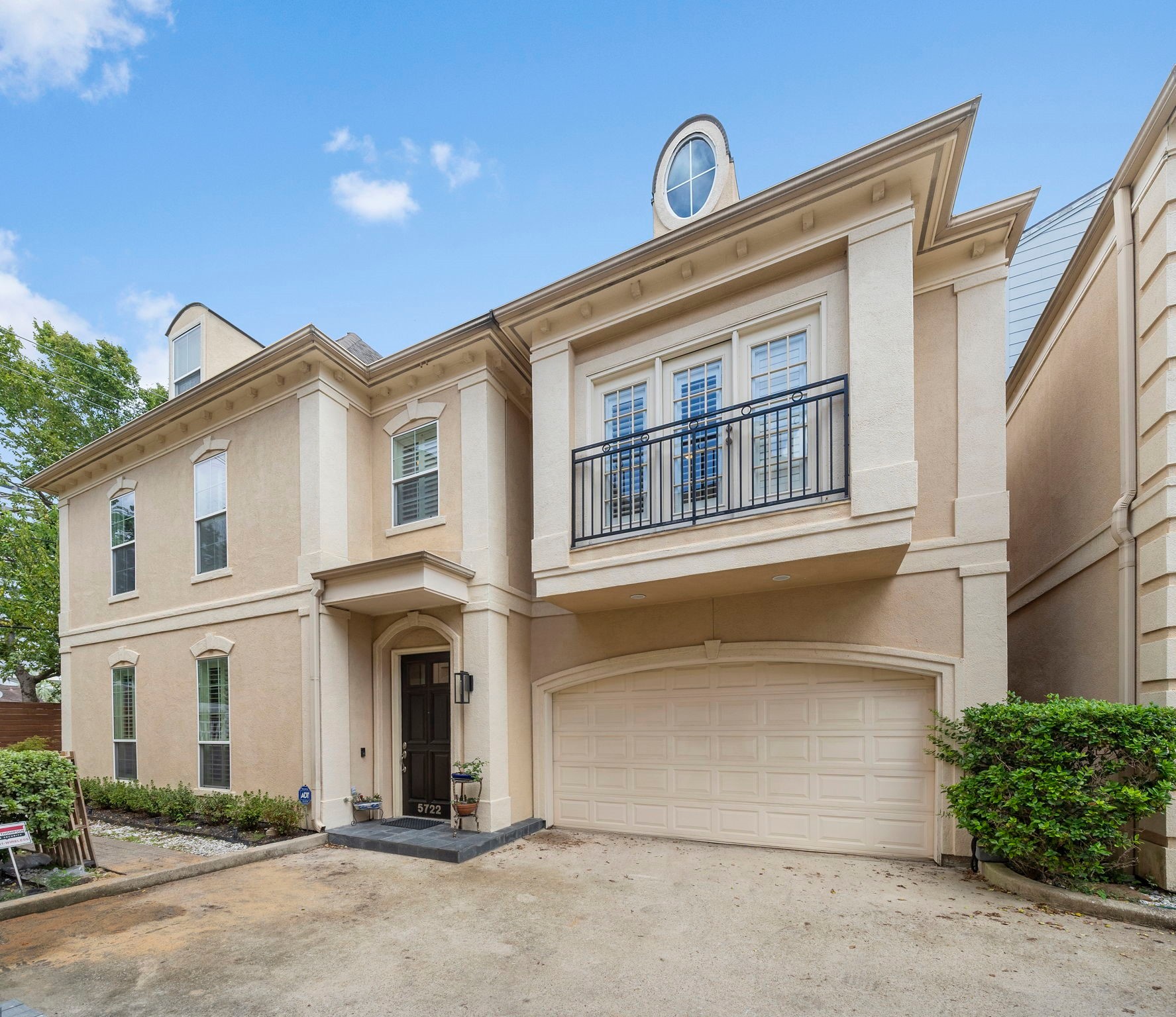 5722 Winsome Lane Houston TX 77057
