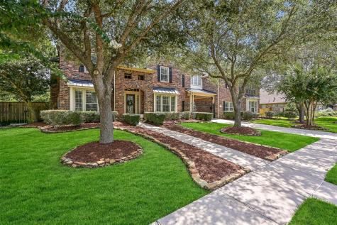312 Northcliff Ridge Lane Friendswood TX 77546