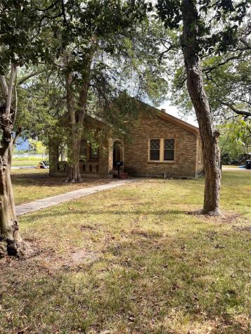 8556 N Bayou Drive Houston TX 77017