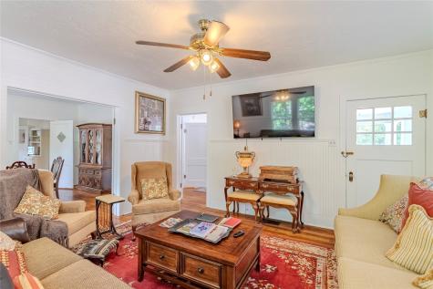 1707 S Day Street Brenham TX 77833