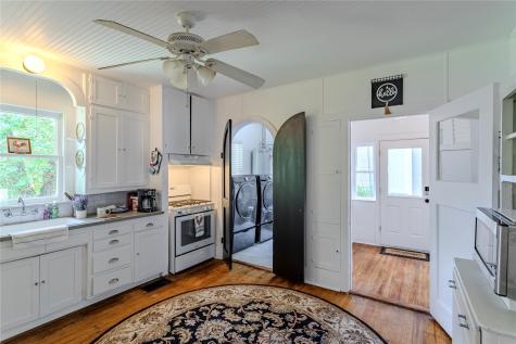 1707 S Day Street Brenham TX 77833