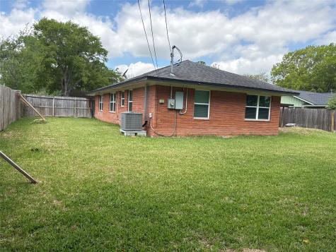 8733 Lugary Drive Houston TX 77074