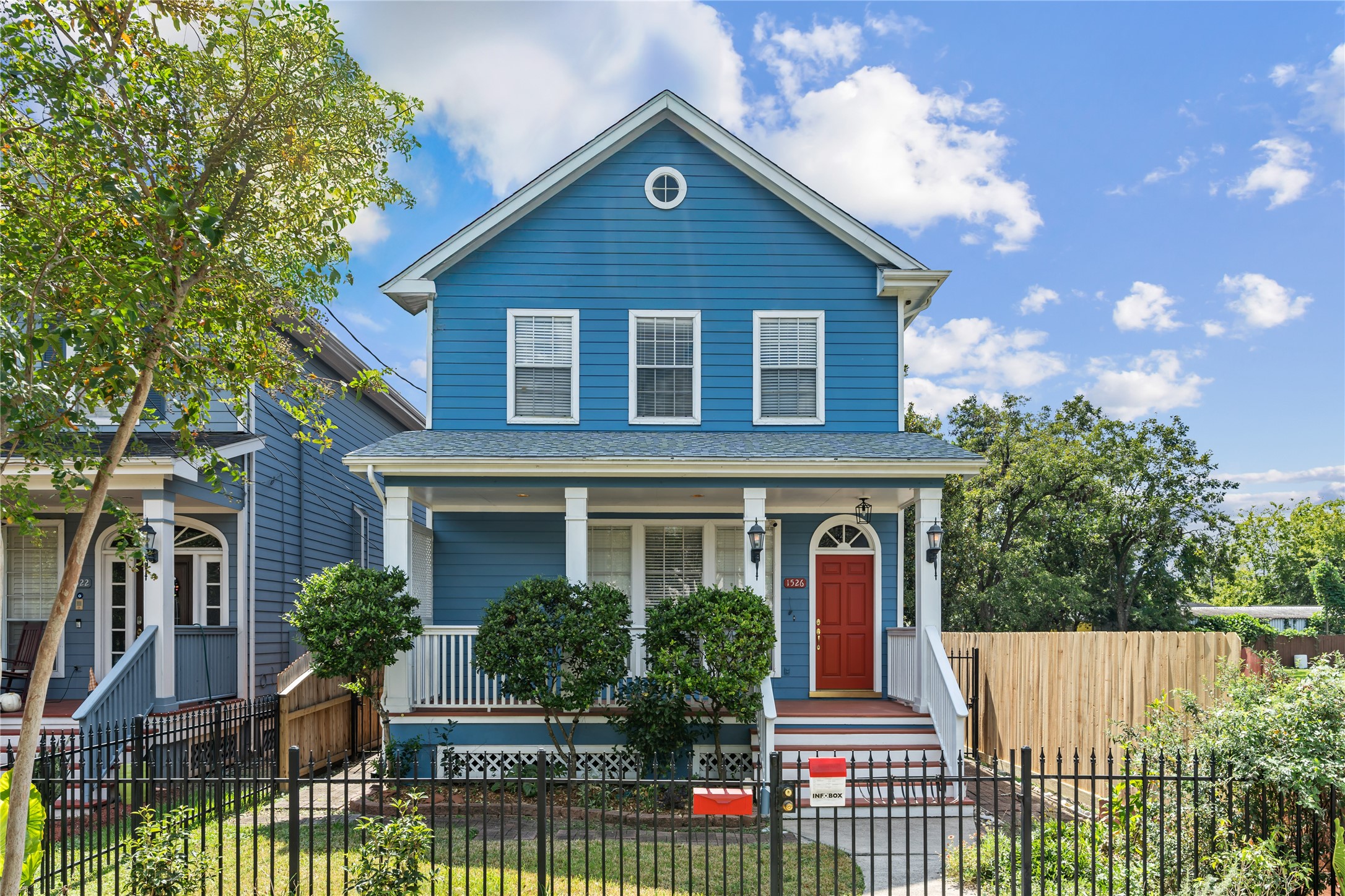 1526 W 26th Street Houston TX 77008