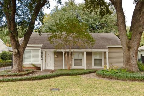 6034 Blossom Street Houston TX 77007