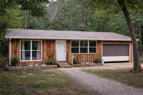 158 County Road 2702 Cleveland TX 77327
