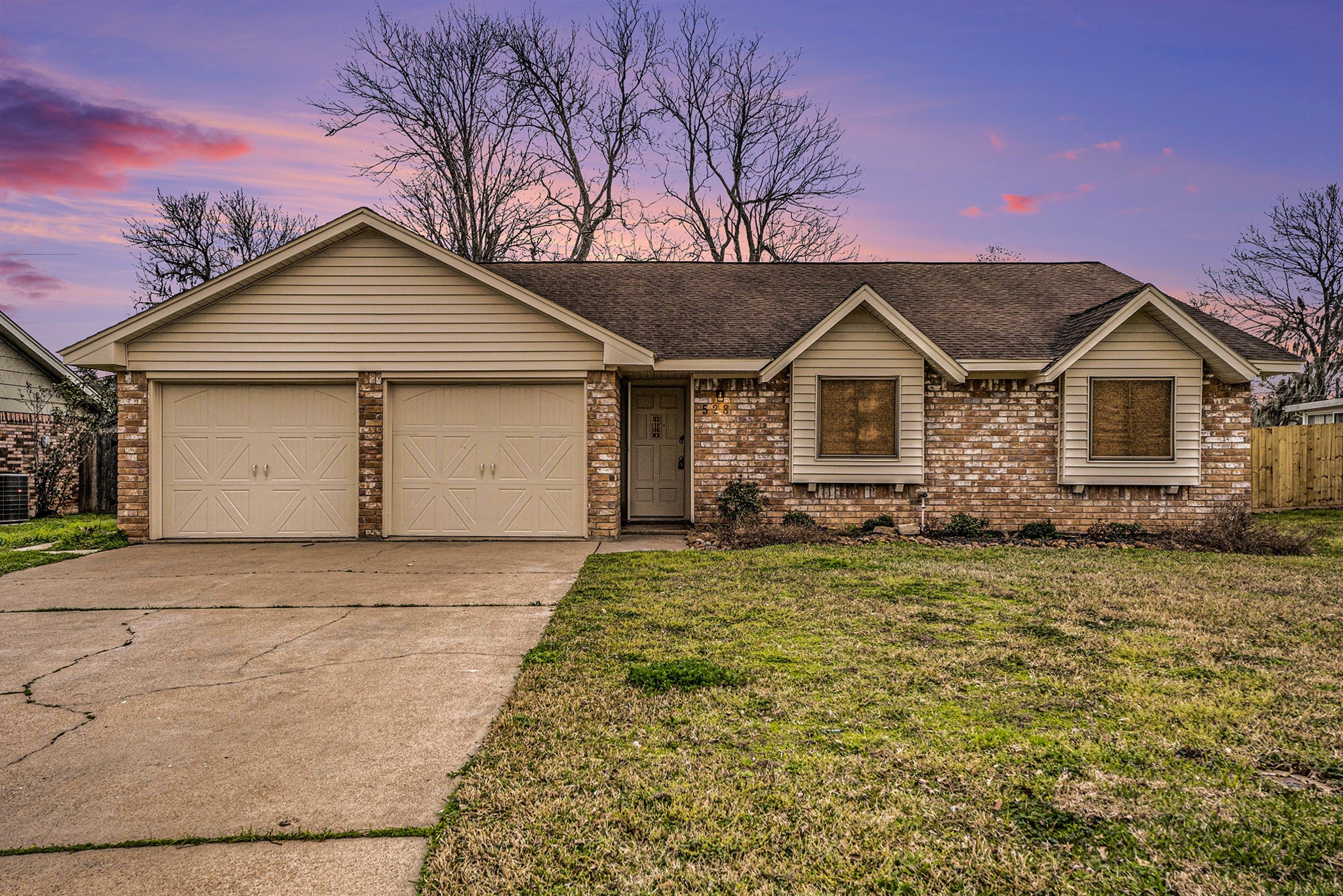 528 Daffodil Street Lake Jackson TX 77566