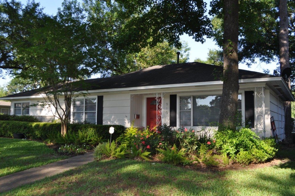 915 Worthshire Street Houston TX 77008