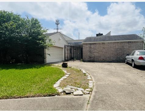 10006 Kirkwren Court Houston TX 77089