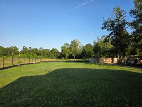 1322 Road 5263 Cleveland TX 77327